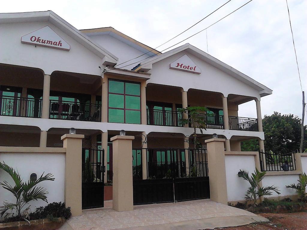 Okumah Hotel Кумаси Екстериор снимка